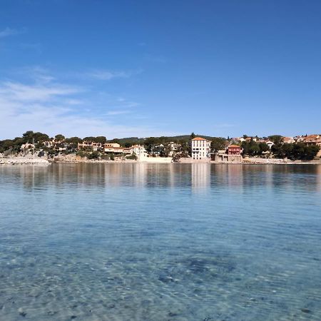 Joli Studio Les Pieds Dans L Eau Avec Place De Parking Gratuite Bandol Exterior foto